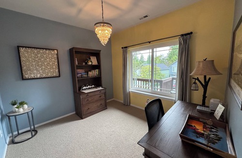 Bull Mountain House | A House On Catalina 3-bedroom townhome in Tigard, OR w/AC, WiFi, patio & grill