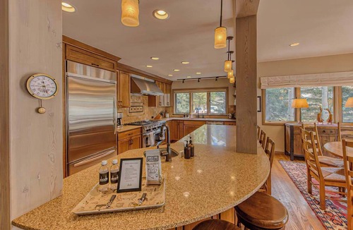 Warm Springs House | Abode at Guyer Hot Springs, walk to lift, hot tub