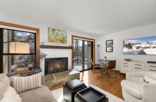 Elkhorn Village House | All-Season Sun Valley Retreat w/Deck & Grill