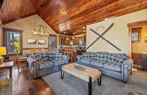 Deadwood Cabin | Antelope Acres Lodge - Access to Pool!