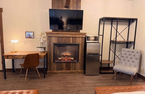 West Yellowstone Condo | Arrowhead Properties Unit 7