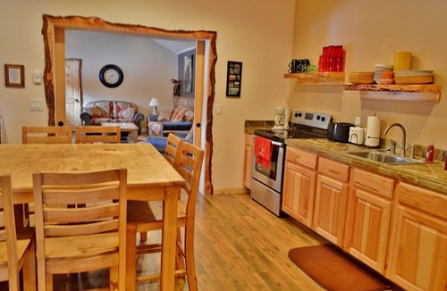 Albany Cabin | Aspen Creek Cabin is located in Albany. Wy.