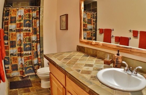 Albany Cabin | Aspen Creek Cabin is located in Albany. Wy.