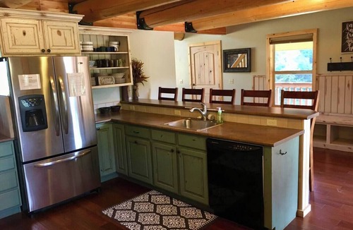 Soda Springs Cabin | Aspen Ridge - Scenic Mountain Cabin Retreat that Borders Caribou National Forest
