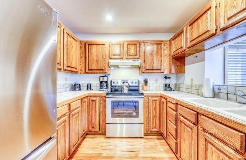 Warm Springs Apartment | Aspenwood Ski Getaway
