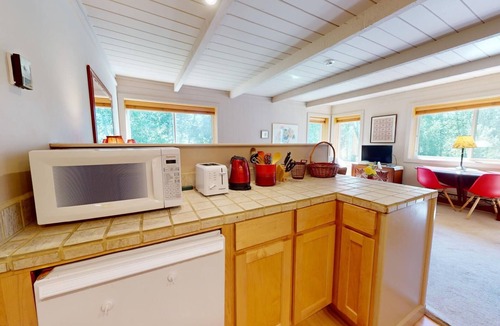 Elkhorn Condo | Atelier Condo 1080 - Studio in Great Location Near Trail Creek