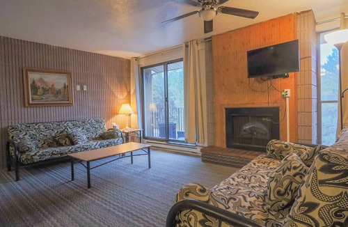 Lava Hot Springs Condo | Awesome Family condo in Lava Hot Springs perfect for relaxing getaway