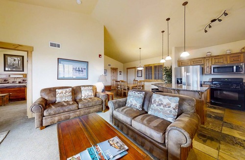 Bear Hollow Village Condo | Bear Hollow Village Townhouse with Community Pool - Ski the Slopes