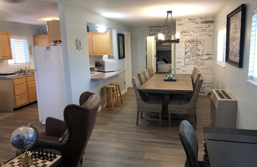 Sweetwater Cabin | Bear Lake Cozy Cottage Retreat
