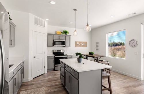 Garden City House | Bear Lake Retreat - Boat and Trailer Parking