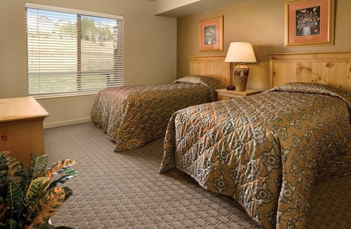 Harbor Village Resort | Bear Lake | Shared Lake Escape | Pool + Lake | 2BR Twin