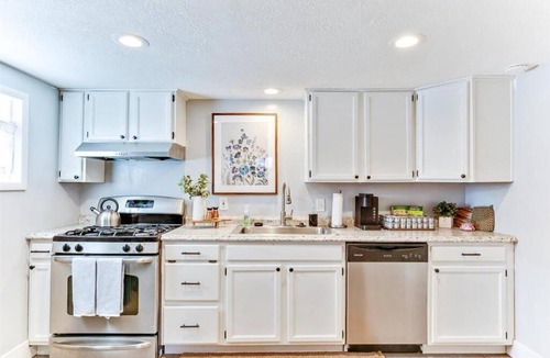 South Ogden House | Beautiful 2 BD Basement in Ogden, Sleeps 5+ !