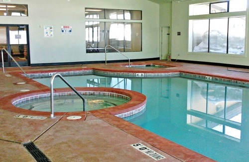 Powder Ridge Village Apartment | Beautiful 2 bedroom unit at resort, sleeps 6