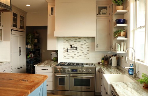 Ferndale House | Beautiful and spacious family home with Mt. Baker views.