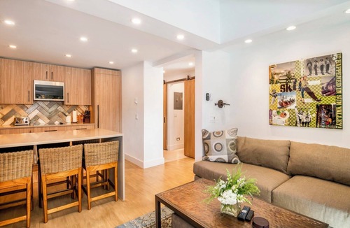 Warm Springs Condo | Beautiful Edelweiss Condo steps from Warm Springs Lodge