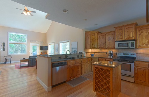 McCall House | Beautifully furnished home w/private hot tub, shuffle board and fooze bal