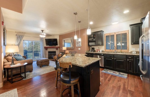 Bear Hollow Village Condo | Best Bear Hollow Retreat – 3BR/2BA Top Floor with Views
