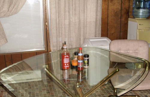 Hot Springs Bed & Breakfast | Best little ole bed and breakfast in Hot Springs, Montana.