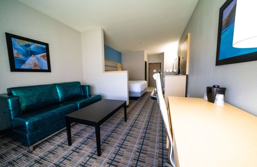 Brigham City Hotel | Best Western Brigham City Inn & Suites