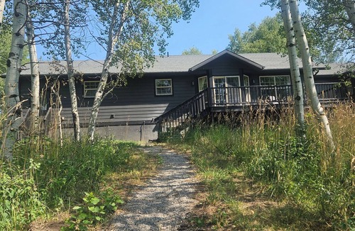 Star Valley Ranch House | Big Skies, Big Fun, Room for Everyone! 6 bedrooms, 3 full Baths, 11 Beds!