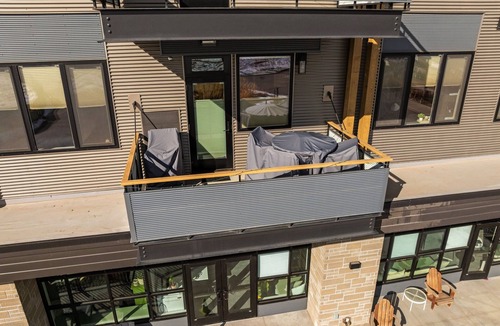 Big Sky Condo | Big Sky Town Center 2nd floor Luxury Condo