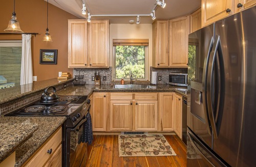 Big Sky Ski Chalet | Big Sky Town Center Home