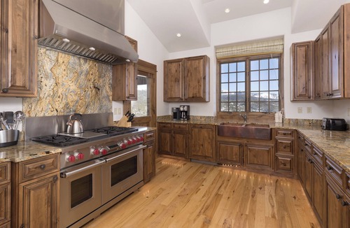 Saddle Ridge Condo | Big Sky Vacation Rentals: Cowboy Suite 6C