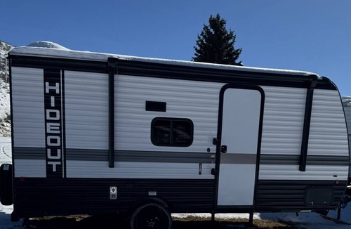 Manila House | Birch Creek RVrentals