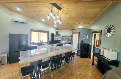 Stevensville House | Bitterroot valley view! 8 bedrooms with 4 living/kitchen spaces enjoy it all.