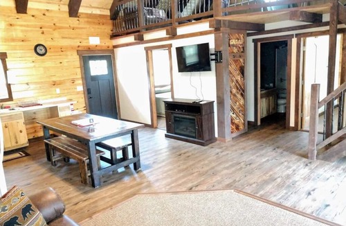 Hill City Cabin | Black Hills Vacation in comfort at Bighorn Vista!