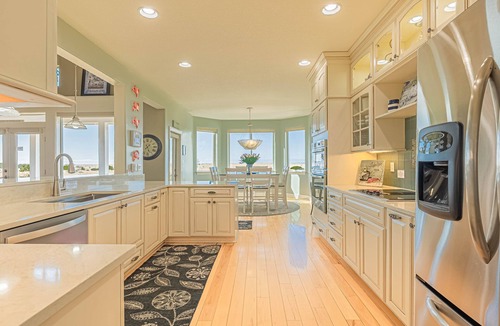 Klipsan Beach House | Blue Skye's Beach House