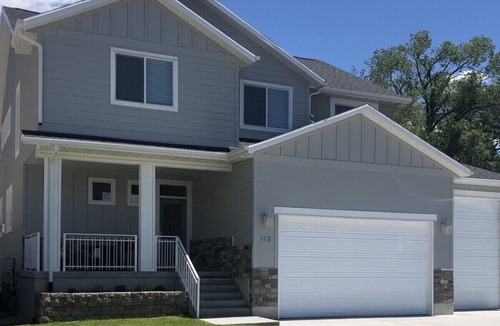 Orem House | Brand NEW 6bd/3.5ba house AND basement apartment by BYU/UVU