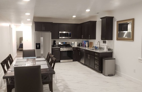 Granite Ridge House | Brand New home with mountain views and starry sky