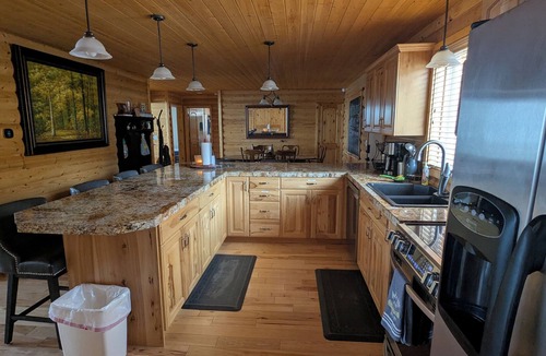 Dingle House | Breathtaking Bear Lake Sunset Views
