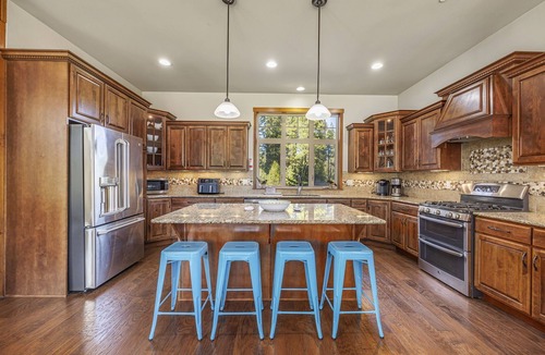 Cle Elum House | Built for Time Together! Suncadia At It's Best | Greenside Spa + GameRm