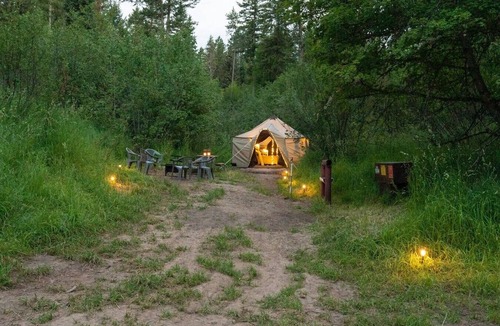 Swan Valley RV Rental | Bunk Tent at Camp Little Lemhi
