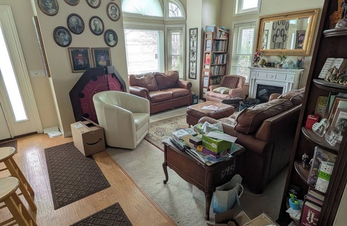 Snowbird House | Bunkbed In Quiet, Friendly Family-Hosted Home in South Jordan Near Everything