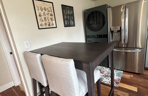 Veterans Park Cottage | Burrow on 24th - Hot Tub 1BR/1BA