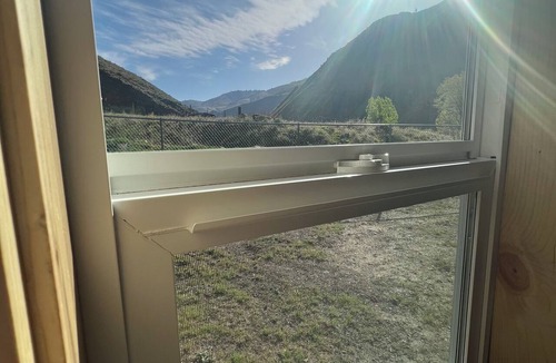 Riggins Cabin | Cabin by the creek at Rapid River in Riggins, Idaho