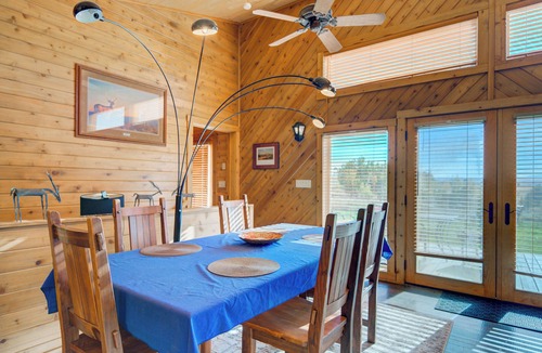 Three Forks Cabin | Cabin in Serene Location: Close to 2 State Parks and 3 Rivers