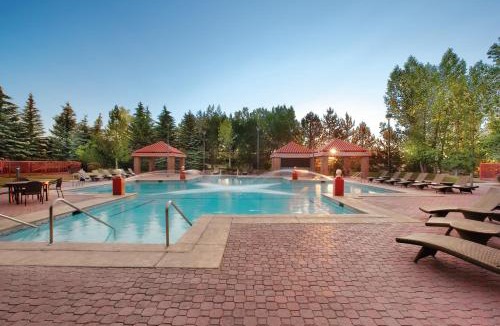 Jackpot Hotel | Cactus Petes Resort & Horseshu Hotel