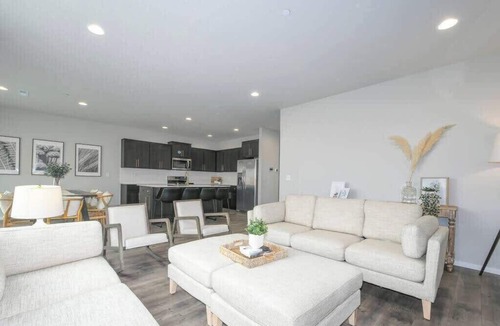 Carver House | Camas Family Home - Private Hot Tub & Pool Access