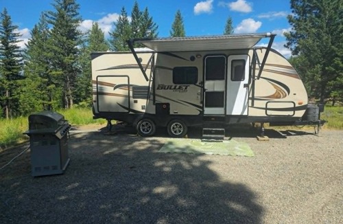 Rexford House | Camper on 1.5 acre Lot in Rexford, Boat Parking, Outdoor Kitchen, Fire Pit