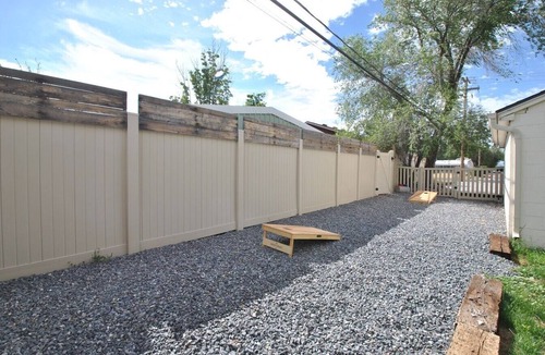 Logan House | Canyon Breeze: Animal Friendly, Private Yard, Minutes from USU & Downtown Logan