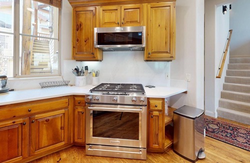 Ketchum House | Central Park 26- Luxury Tri-Level in Great Location Close to River Run