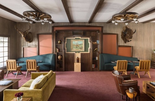 Jackson Hotel | Centrally Located Mountain Retreat with Cozy Vibes