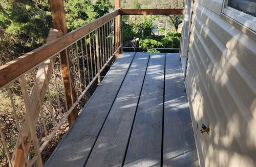 Pocatello Cottage | Charming 2-bedroom Tiny home, with Wi-Fi in Pocatello