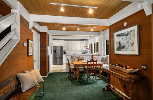 Elkhorn Condo | Charming 4 Bedroom Sun Valley Condo next to Sun Valley Lake