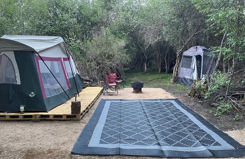 Frenchtown RV Rental | Charming cabin tent campground in peaceful Frenchtown for your getaway