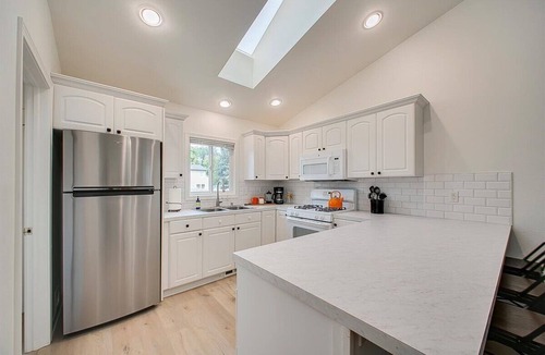 Sunset House | Charming Sunset Park Stay Near Parks & Greenbelt